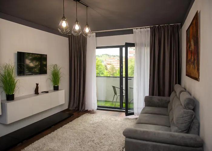 Modern Suite - Nature View Loft - Luxury Rentals